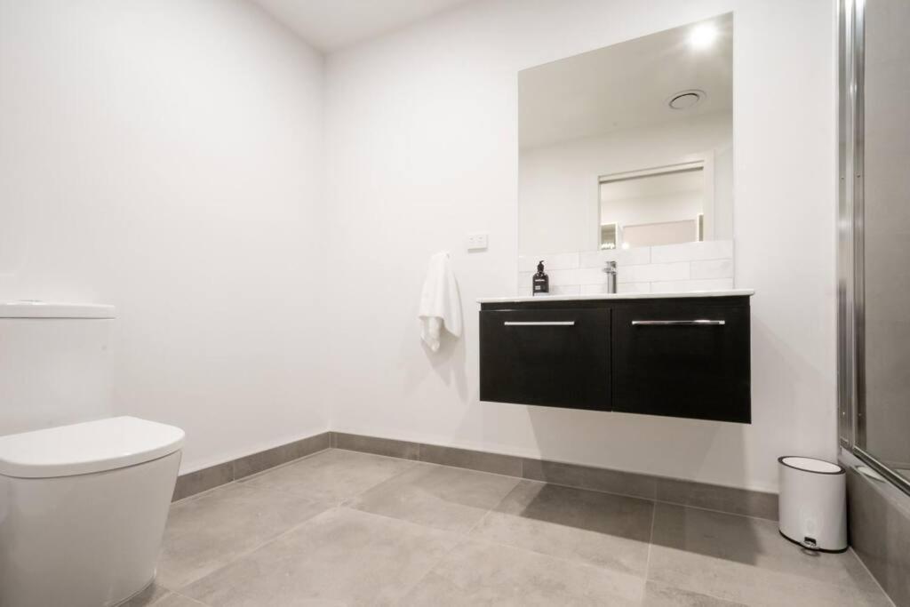 Central Modern 2 Bedroom With Wifi Launceston Bagian luar foto