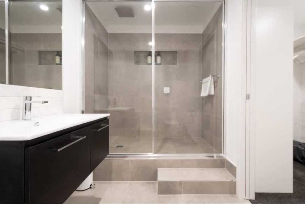 Central Modern 2 Bedroom With Wifi Launceston Bagian luar foto