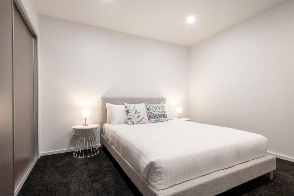 Central Modern 2 Bedroom With Wifi Launceston Bagian luar foto