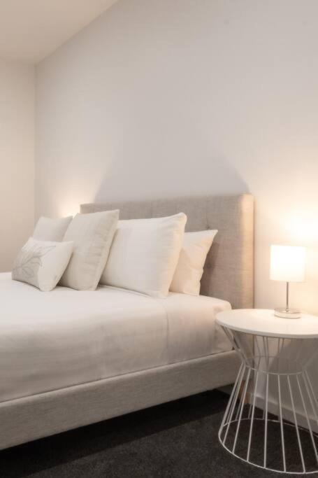Central Modern 2 Bedroom With Wifi Launceston Bagian luar foto
