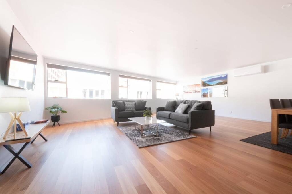 Central Modern 2 Bedroom With Wifi Launceston Bagian luar foto